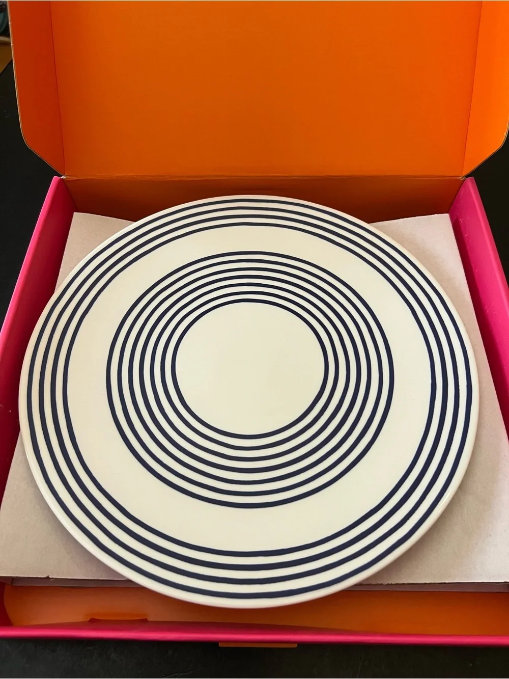 Kate Spade New York Charlotte Street Cake Plate by Lenox – NWT